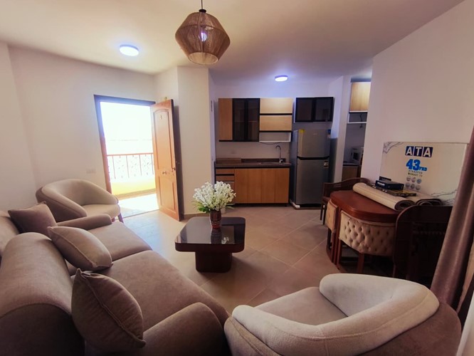 fully furnished 1 bedroom apartment montazah 1 poo